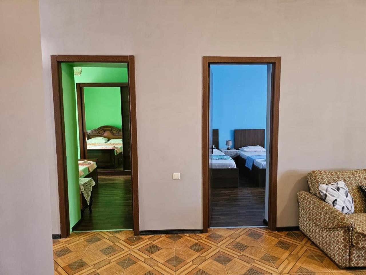 Guest House Amo Kutaisi Bagian luar foto